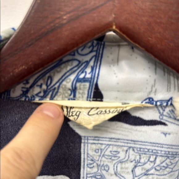 Oleg Cassini Blue and white Casual Button Down Shirt with Artistic Urban Design - Picture 3 of 4